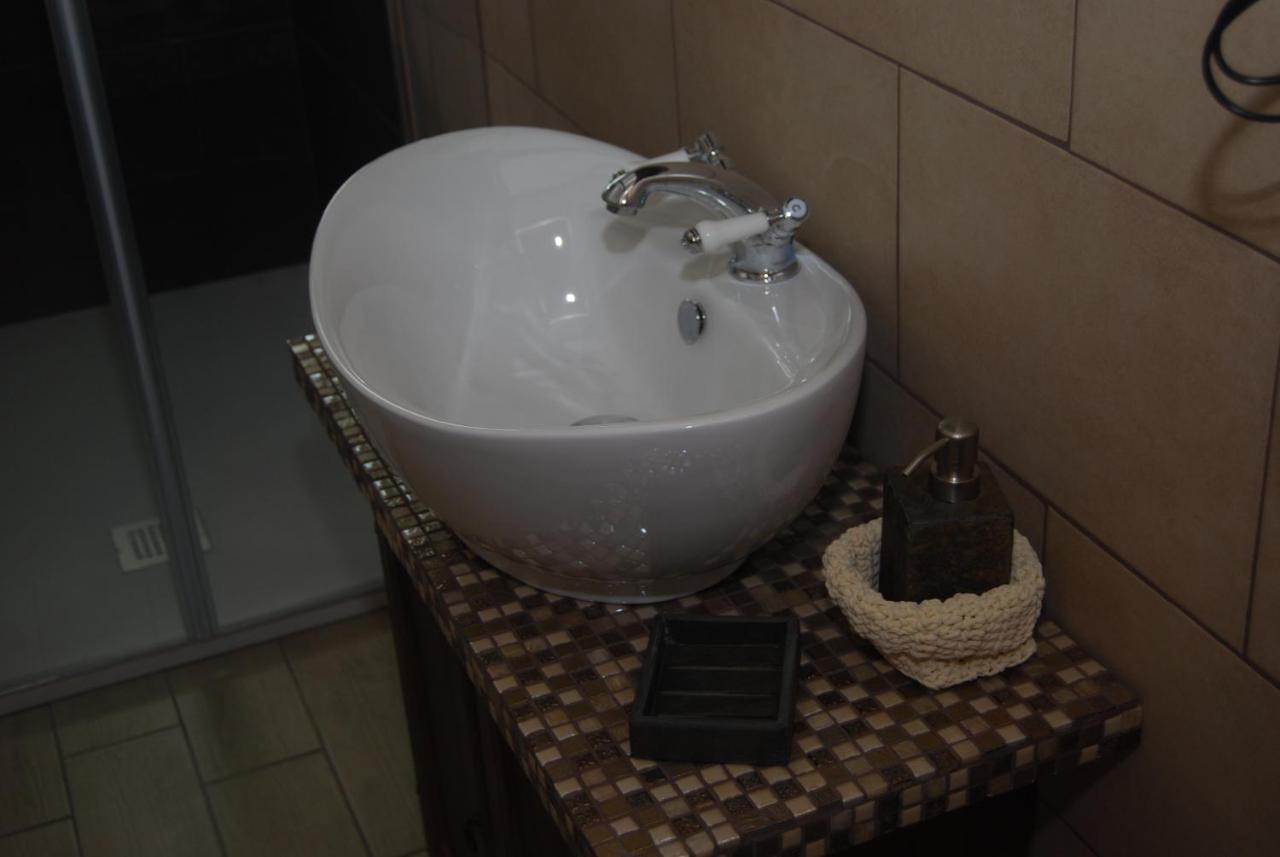 Domus Florio - Humanitas Rozzano Bed and Breakfast Pieve Emanuele Eksteriør billede