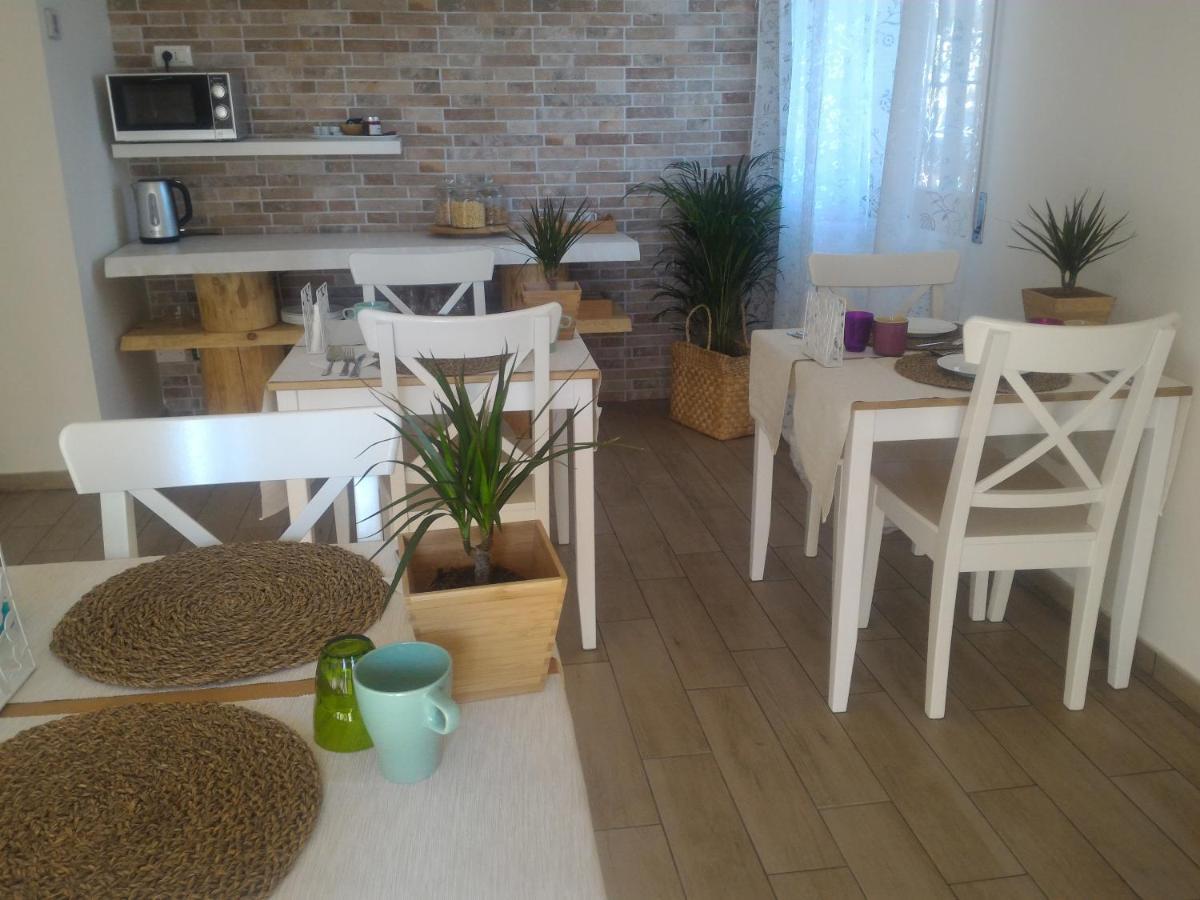 Domus Florio - Humanitas Rozzano Bed and Breakfast Pieve Emanuele Eksteriør billede