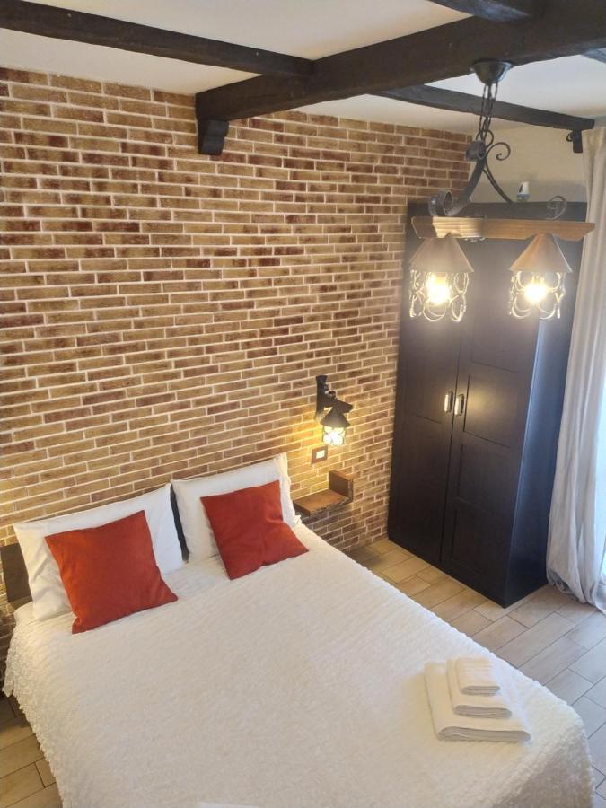 Domus Florio - Humanitas Rozzano Bed and Breakfast Pieve Emanuele Eksteriør billede